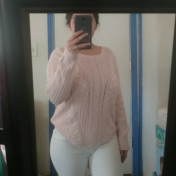 Perfect Pullover - Picture 2 of 2